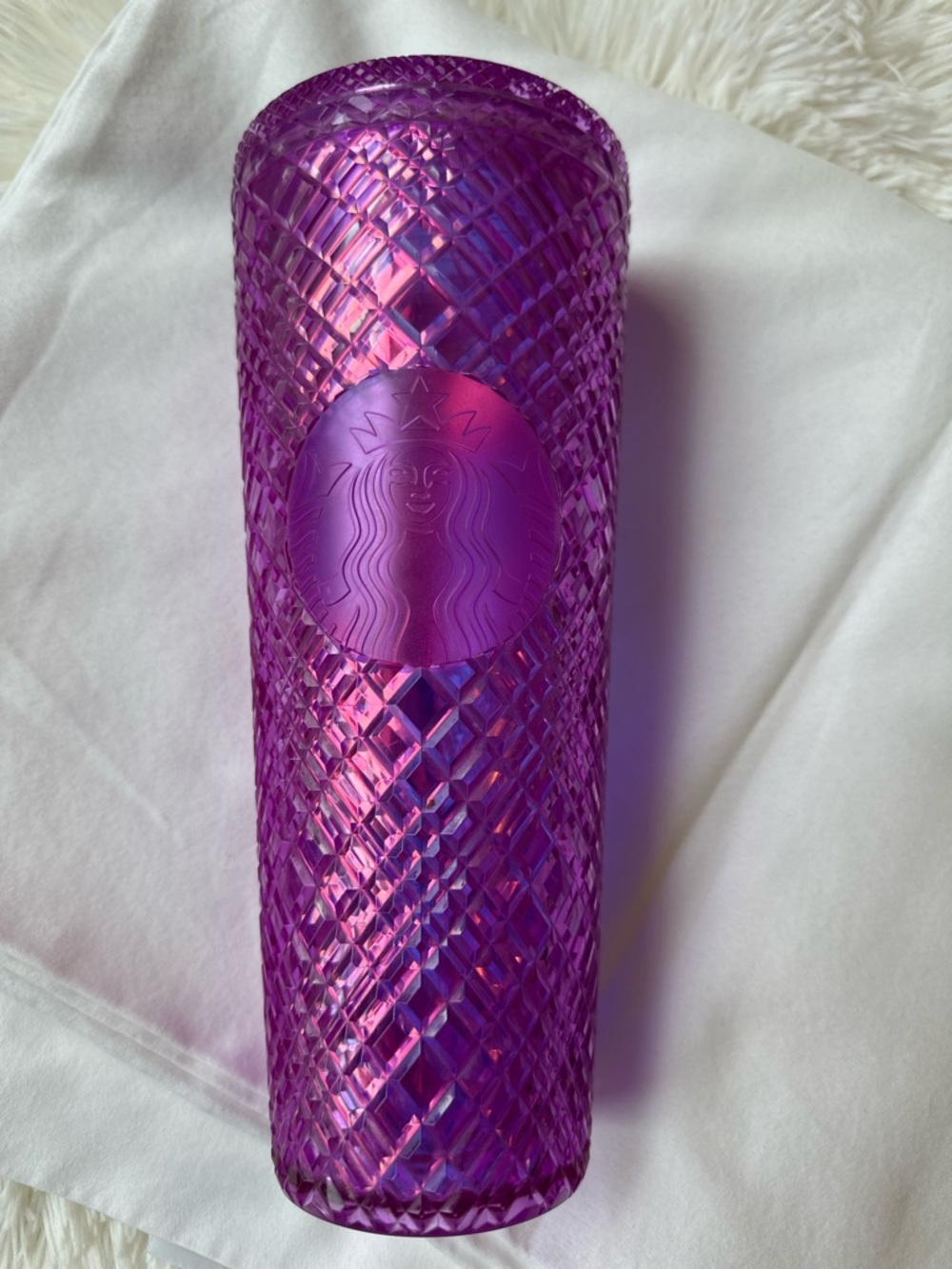 Starbucks 2023 Purple Taffy Jeweled 24 oz Venti Cold Cup Tumbler Reusable Lid